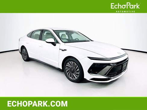 Used 2025 Hyundai Sonata SEL image 1