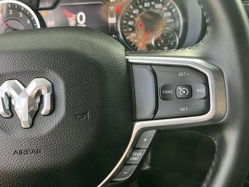 Used 2023 RAM 1500 Laramie AWD/4WD image 10