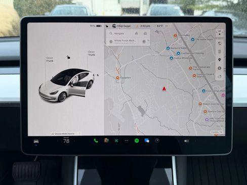 Used 2020 Tesla Model 3 Long Range image 25