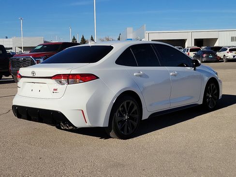 New 2026 Toyota Corolla SE w/ SE Premium Package image 4