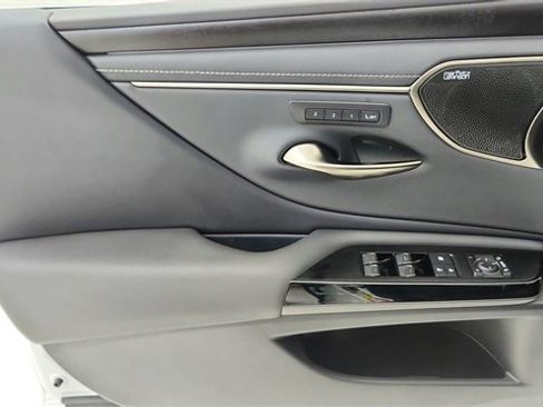 Used 2025 Lexus ES 350 Ultra Luxury image 34