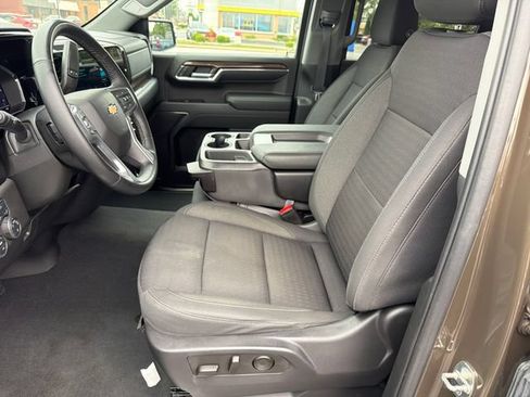Certified 2023 Chevrolet Silverado 1500 LT AWD/4WD image 10