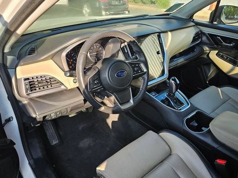 Used 2020 Subaru Outback Limited AWD/4WD image 7