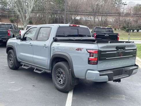 Used 2026 Nissan Frontier PRO-4X image 7