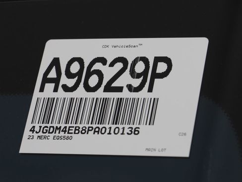 Used 2023 Mercedes-Benz EQS 580 4MATIC SUV image 29