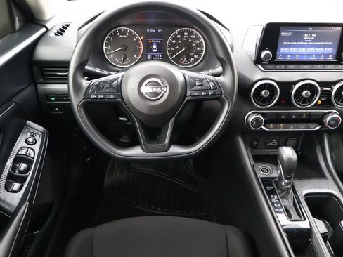 Used 2024 Nissan Sentra S image 10