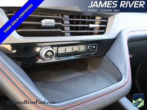 Certified 2025 Ford Explorer ST-Line w/ ST-Line Street Pack image 38