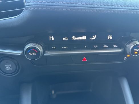 Used 2025 MAZDA MAZDA3 s Sport image 11