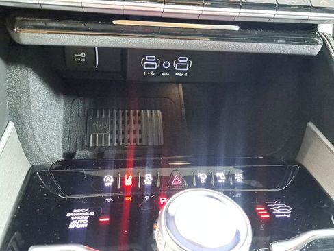 New 2026 Jeep Grand Wagoneer 4WD image 22