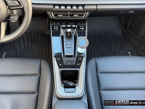 Used 2024 Porsche 911 Carrera S RWD image 19