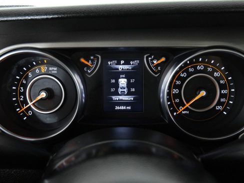 Used 2020 Jeep Wrangler Unlimited Sport AWD/4WD image 17