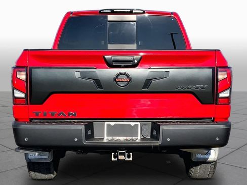 Used 2021 Nissan Titan PRO-4X w/ Pro-4x Convenience Package AWD/4WD image 5
