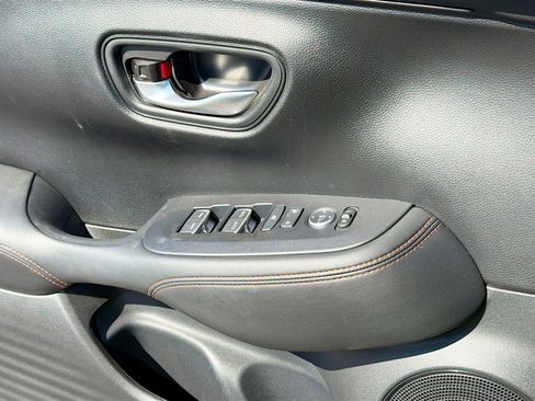 Used 2024 Honda HR-V Sport image 19