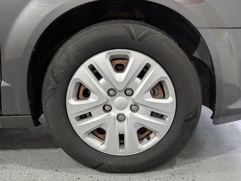 Used 2017 Dodge Grand Caravan SE w/ Power Window Group image 42