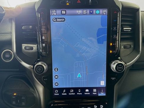 Used 2025 RAM 2500 Laramie image 13