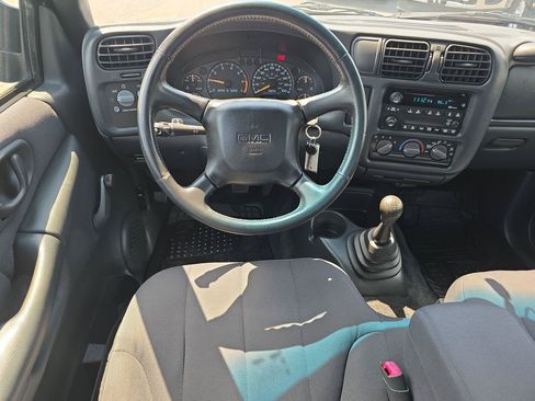 Used 2003 GMC Sonoma SLS RWD image 6