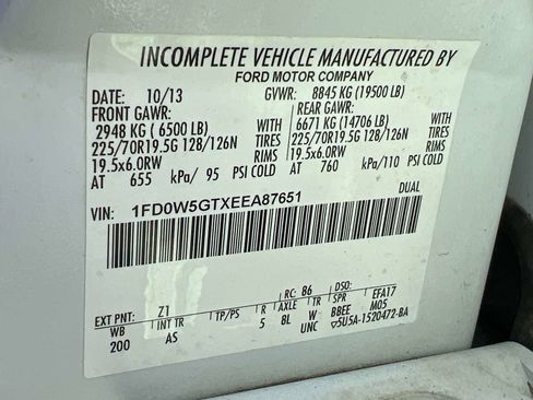 Used 2014 Ford F550 2WD Crew Cab Super Duty image 21