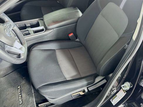 Used 2022 Nissan Sentra SV w/ All-Weather Package FWD image 18