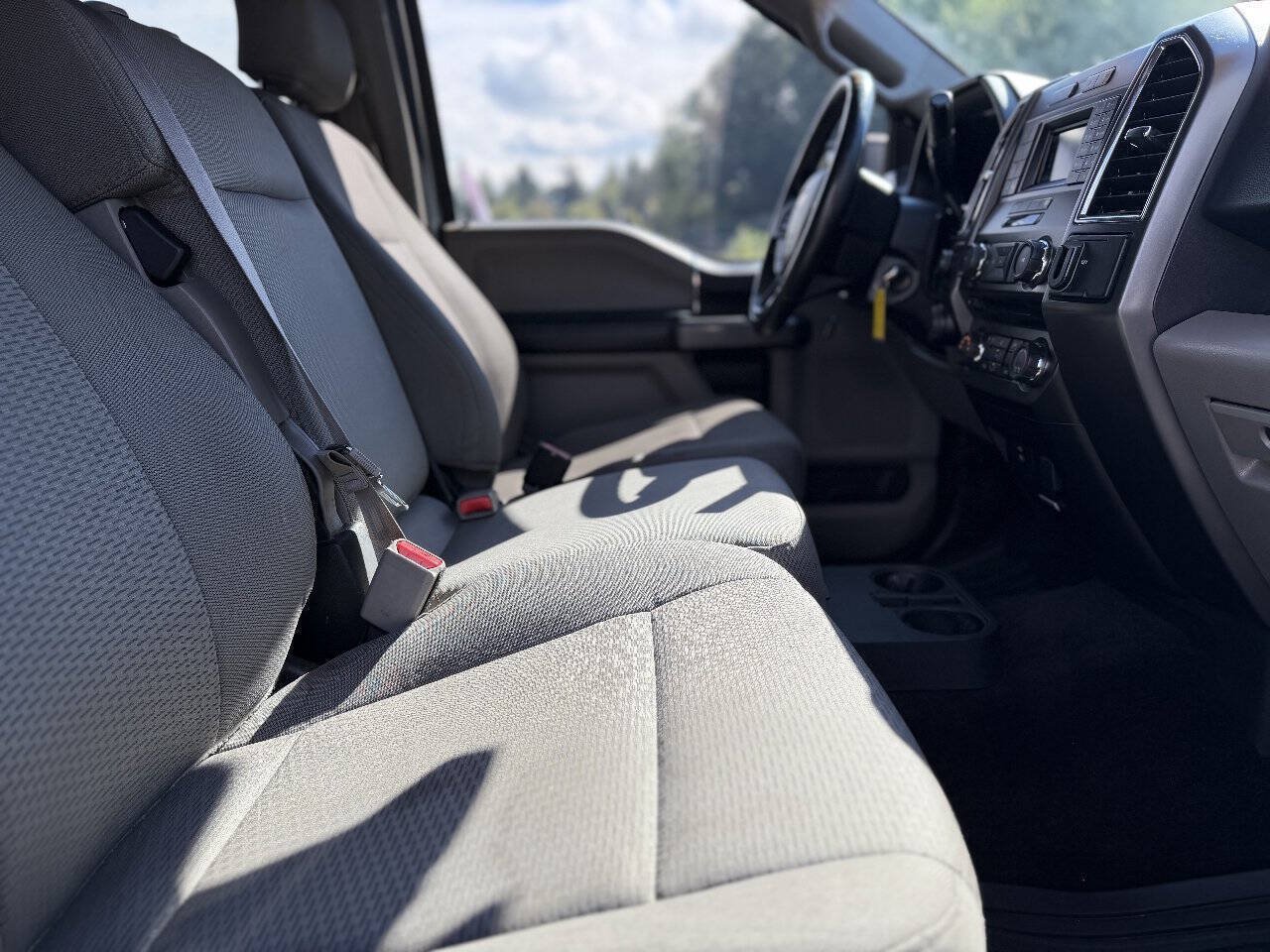 Used 2017 Ford F150 XLT w/ Equipment Group 301A Mid AWD/4WD image 5