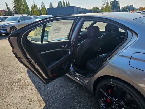 Certified 2026 Genesis G70 3.3T Sport Prestige AWD/4WD image 23