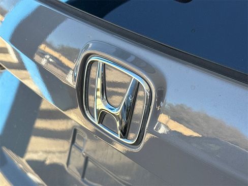 Used 2023 Honda CR-V EX-L image 9