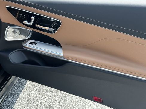 New 2026 Mercedes-Benz CLE 300 4MATIC Cabriolet image 18
