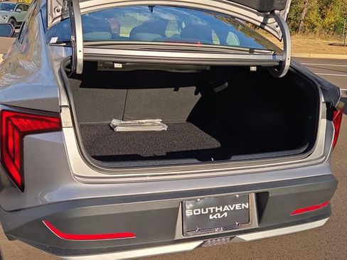 New 2025 Kia K4 EX image 4