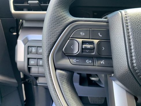 New 2026 Toyota 4Runner SR5 AWD/4WD image 28