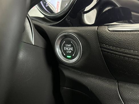 Used 2020 Buick Encore GX Essence w/ Sport Touring Package AWD/4WD image 20