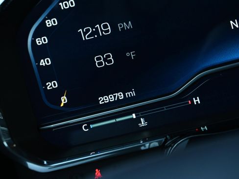 Used 2022 Chevrolet Silverado 1500 ZR2 w/ Technology Package image 37