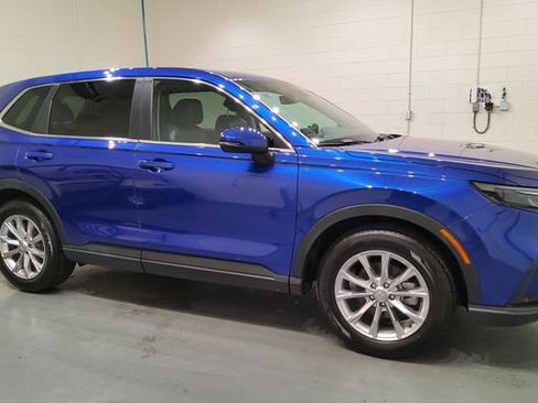 Used 2023 Honda CR-V EX-L image 9