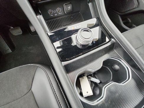 New 2026 Jeep Grand Cherokee Altitude RWD image 21