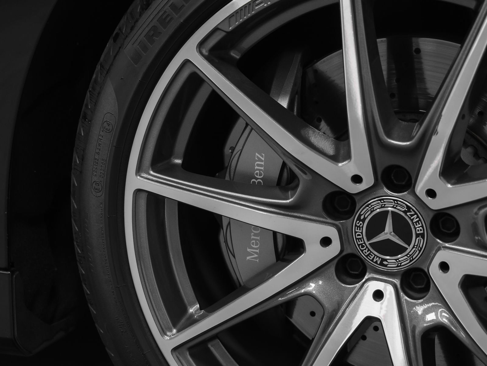 Used 2020 Mercedes-Benz S 560 4MATIC Coupe image 16