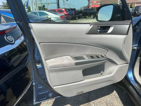 Used 2010 Subaru Forester 2.5X Premium image 10