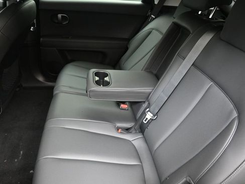 New 2026 Hyundai Ioniq 5 SEL image 21