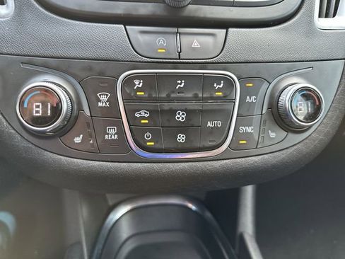 Certified 2024 Chevrolet Malibu LT image 20