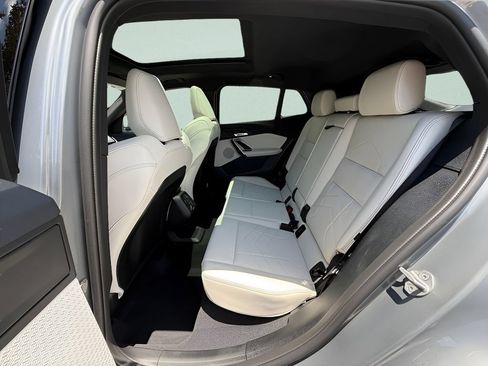 New 2026 BMW X2 xDrive28i w/ Technology Package AWD/4WD image 21