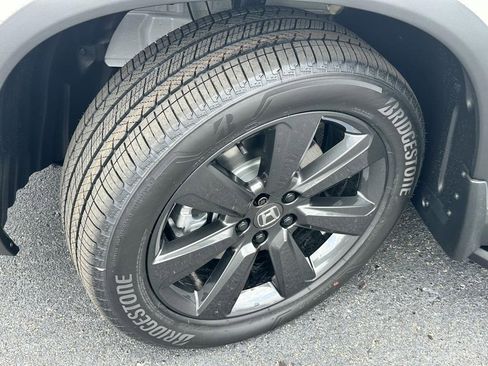 New 2026 Honda Pilot Sport image 27