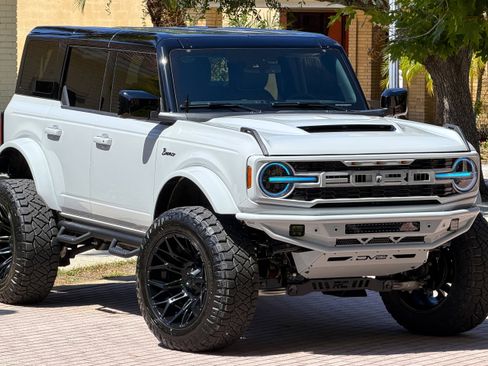 Used 2026 Ford Bronco Outer Banks AWD/4WD image 29