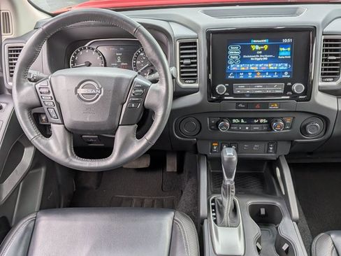 Certified 2024 Nissan Frontier SL w/ Technology Package image 29