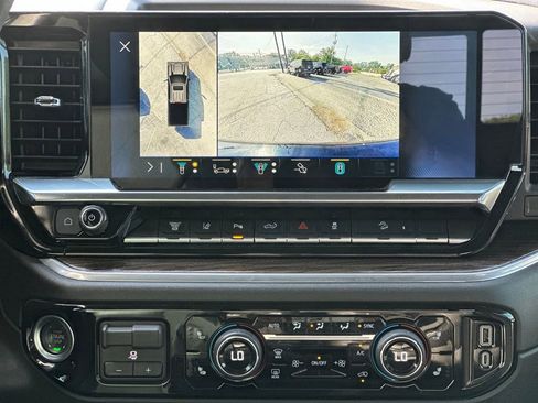 Used 2025 Chevrolet Silverado 2500 LT w/ Trail Boss Package AWD/4WD image 7