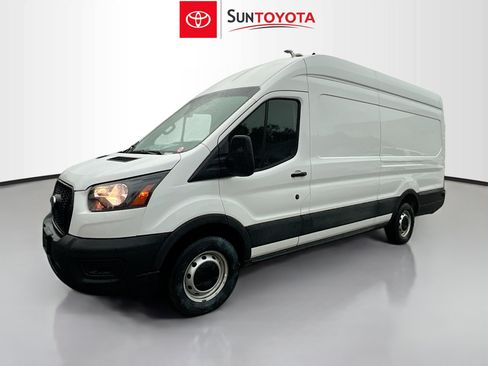 Used 2024 Ford Transit 250 148 High Roof Extended w/ Load Area Protection Package RWD image 9