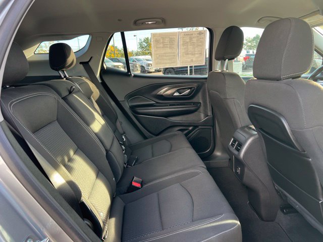Used 2024 GMC Terrain SLE w/ Driver Convenience Package AWD/4WD image 13