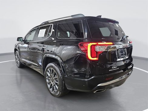Used 2023 GMC Acadia Denali w/ Black Diamond Edition image 5