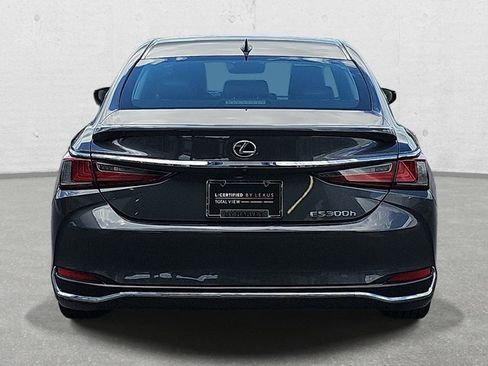 Certified 2024 Lexus ES 300h w/ Technology Package image 6