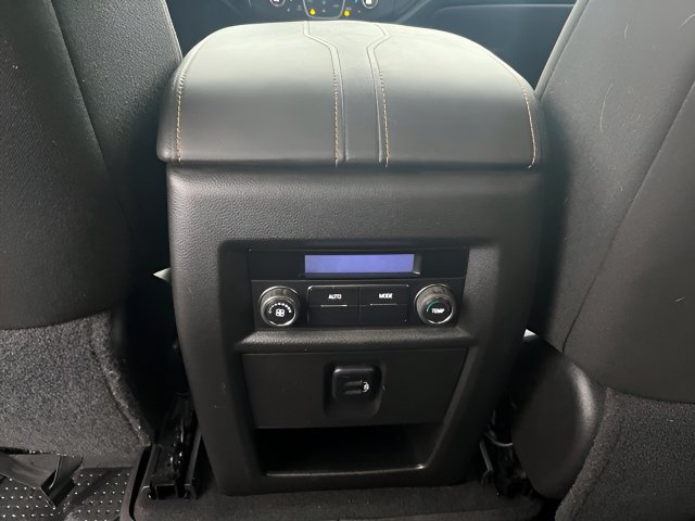 Used 2018 Chevrolet Traverse LT w/ LPO, Floor Liner Package AWD/4WD image 31