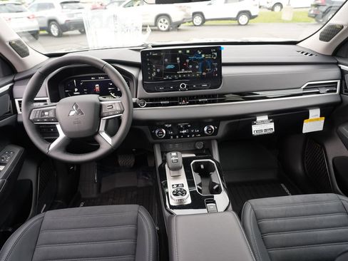 New 2026 Mitsubishi Outlander SE AWD/4WD image 25