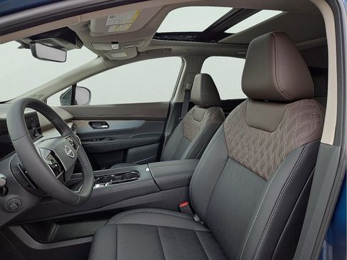 New 2026 Nissan Murano Platinum w/ Cargo Package AWD/4WD image 13