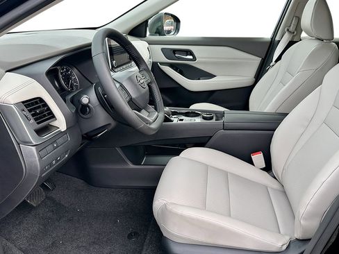 New 2026 Nissan Rogue Dark Armor AWD/4WD image 10