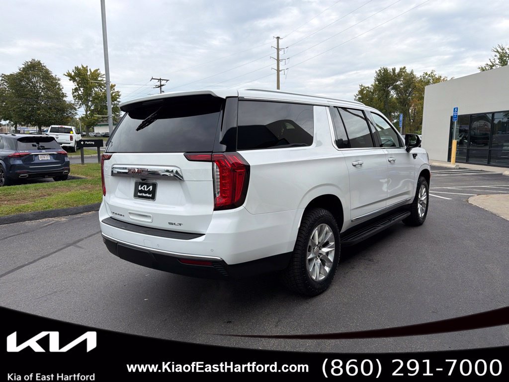 Used 2023 GMC Yukon XL SLT AWD/4WD image 8